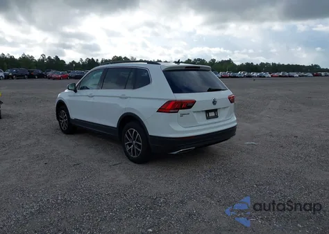 2019 Volkswagen Tiguan 2.0T Se/2.0T Sel/2.0T Sel R-Line/2.0T Sel R-Line Black z USA, uszkodzony, nr VIN 3VV3B7AX9KM052157